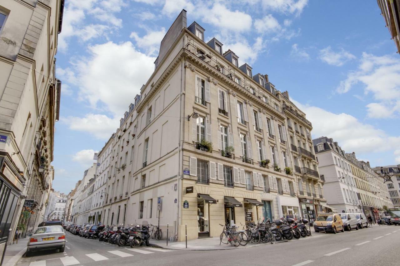 3 People - Place Des Vosges Paris By Weekome 외부 사진